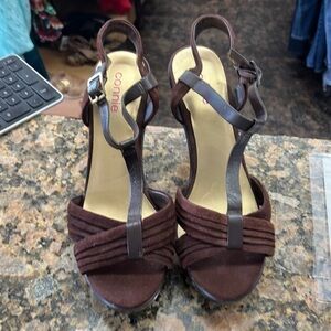 Connie Zara Suede Platform Sandals Brown Size 9.5M 4.5” Heel